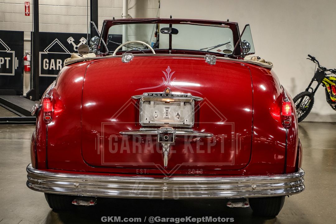 1949 Plymouth Super Deluxe