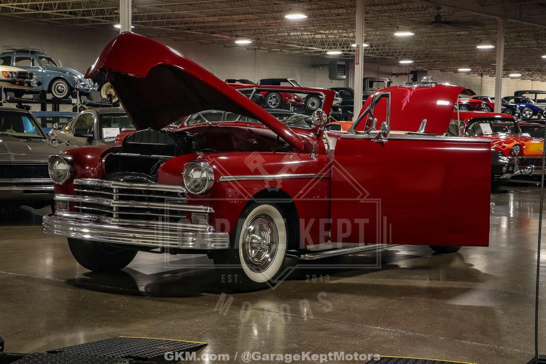 1949 Plymouth Super Deluxe