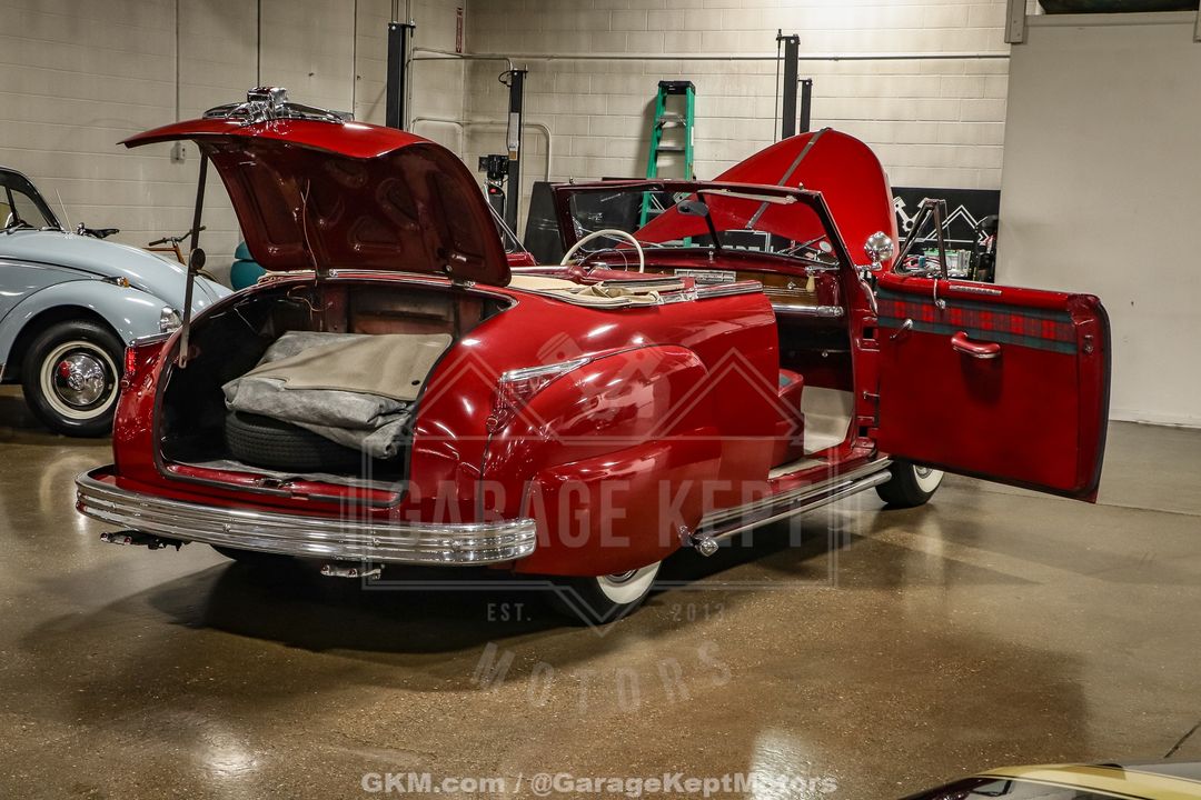 1949 Plymouth Super Deluxe