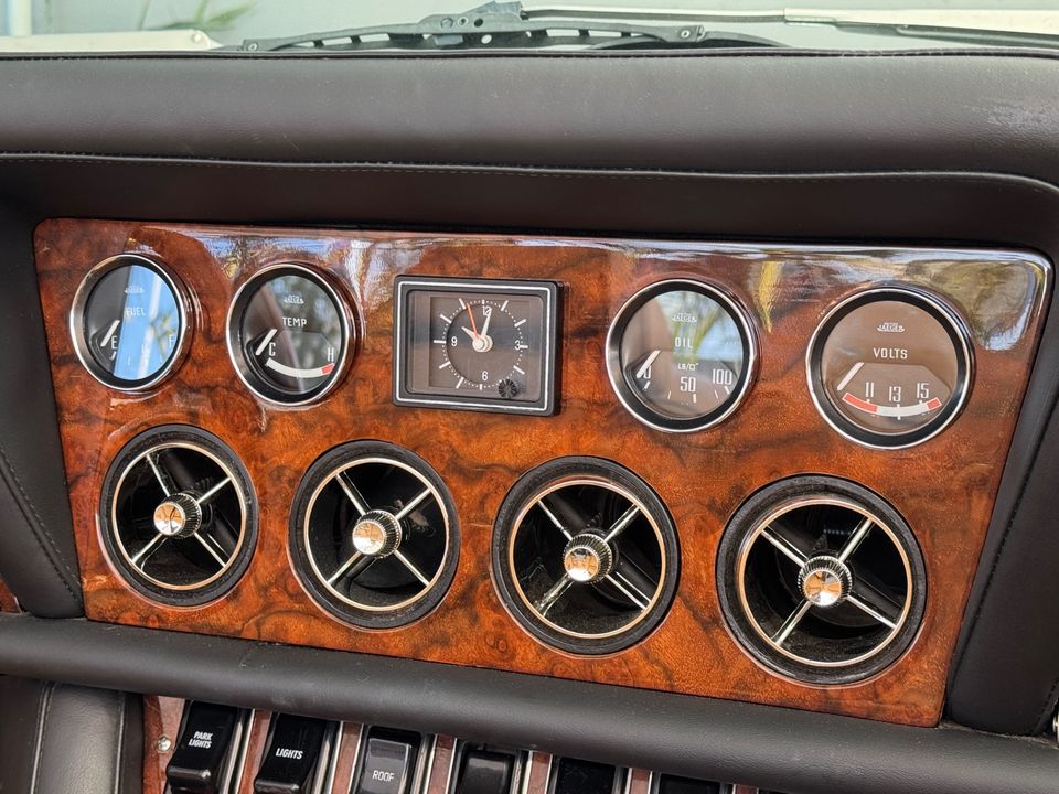 1975 Jensen Interceptor III