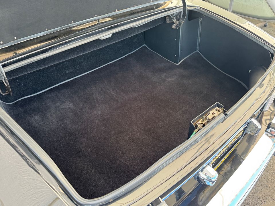 1975 Jensen Interceptor III