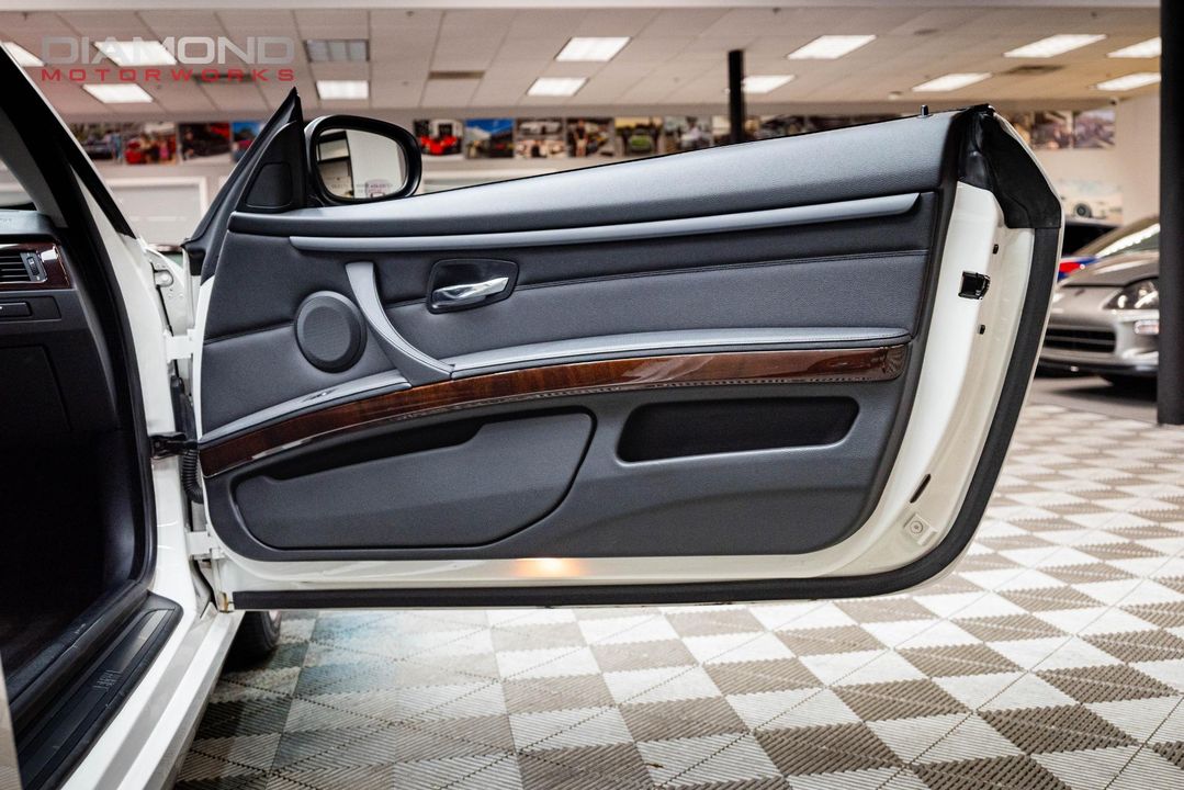 2012 BMW 3 Series