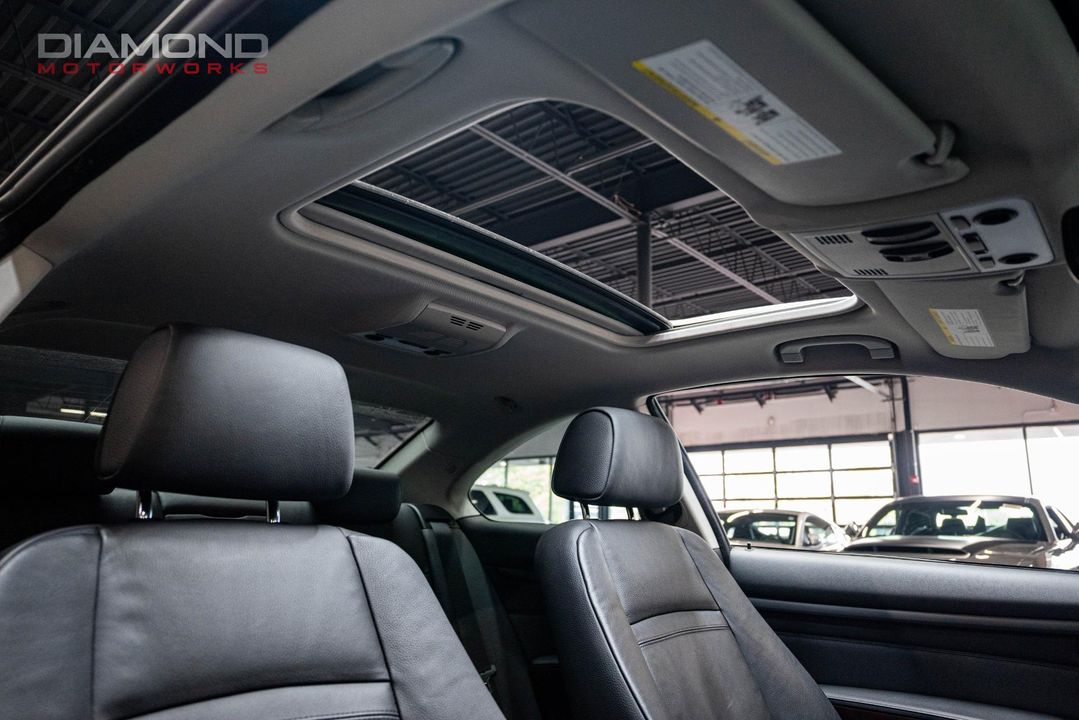 2012 BMW 3 Series