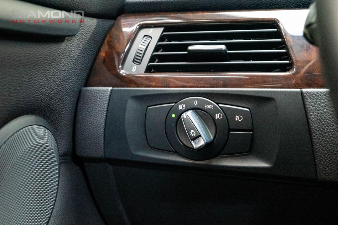 2012 BMW 3 Series