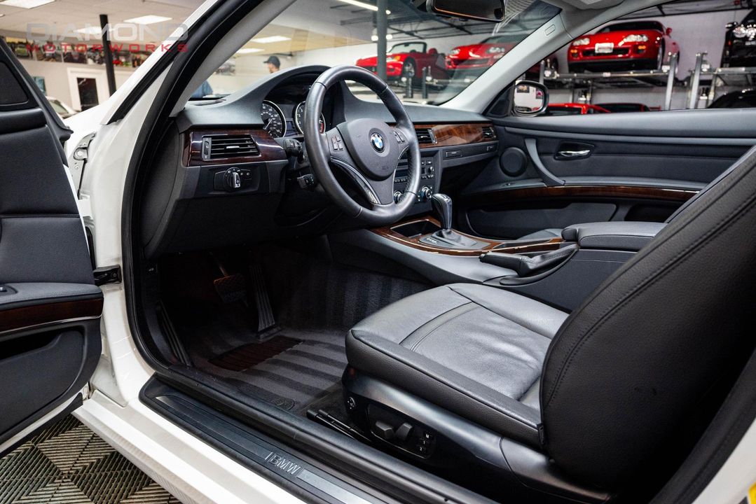 2012 BMW 3 Series