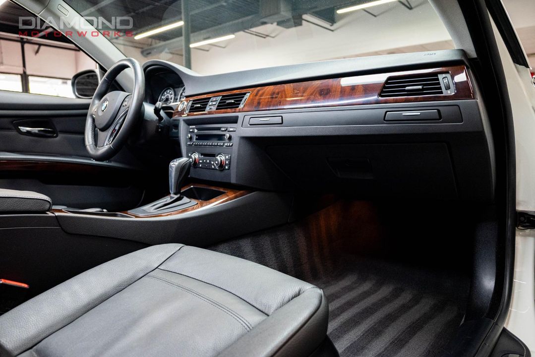 2012 BMW 3 Series