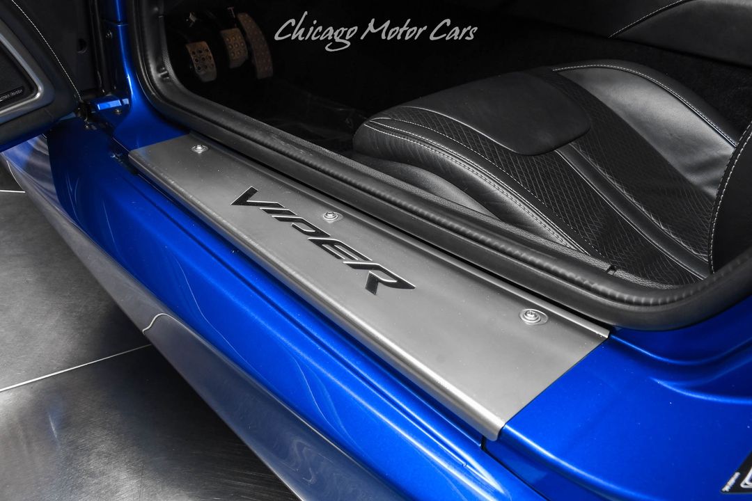 2013 Dodge SRT Viper GTS