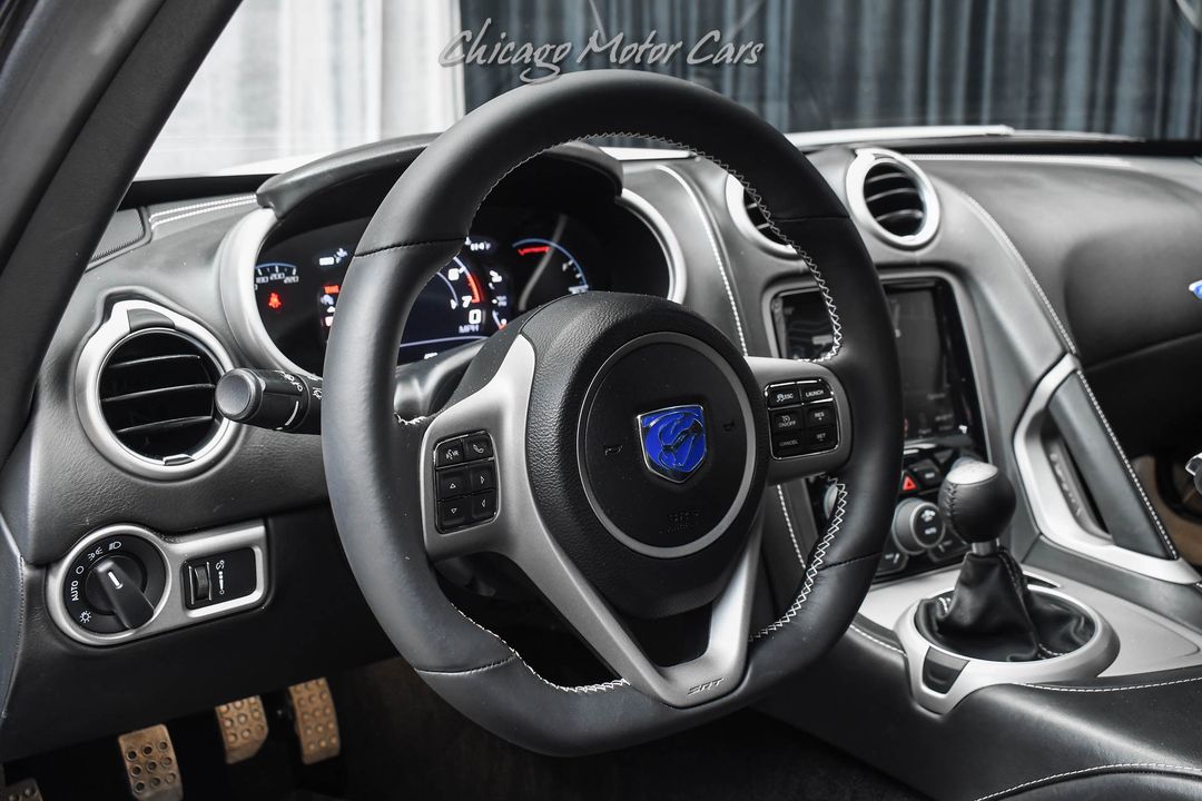 2013 Dodge SRT Viper GTS