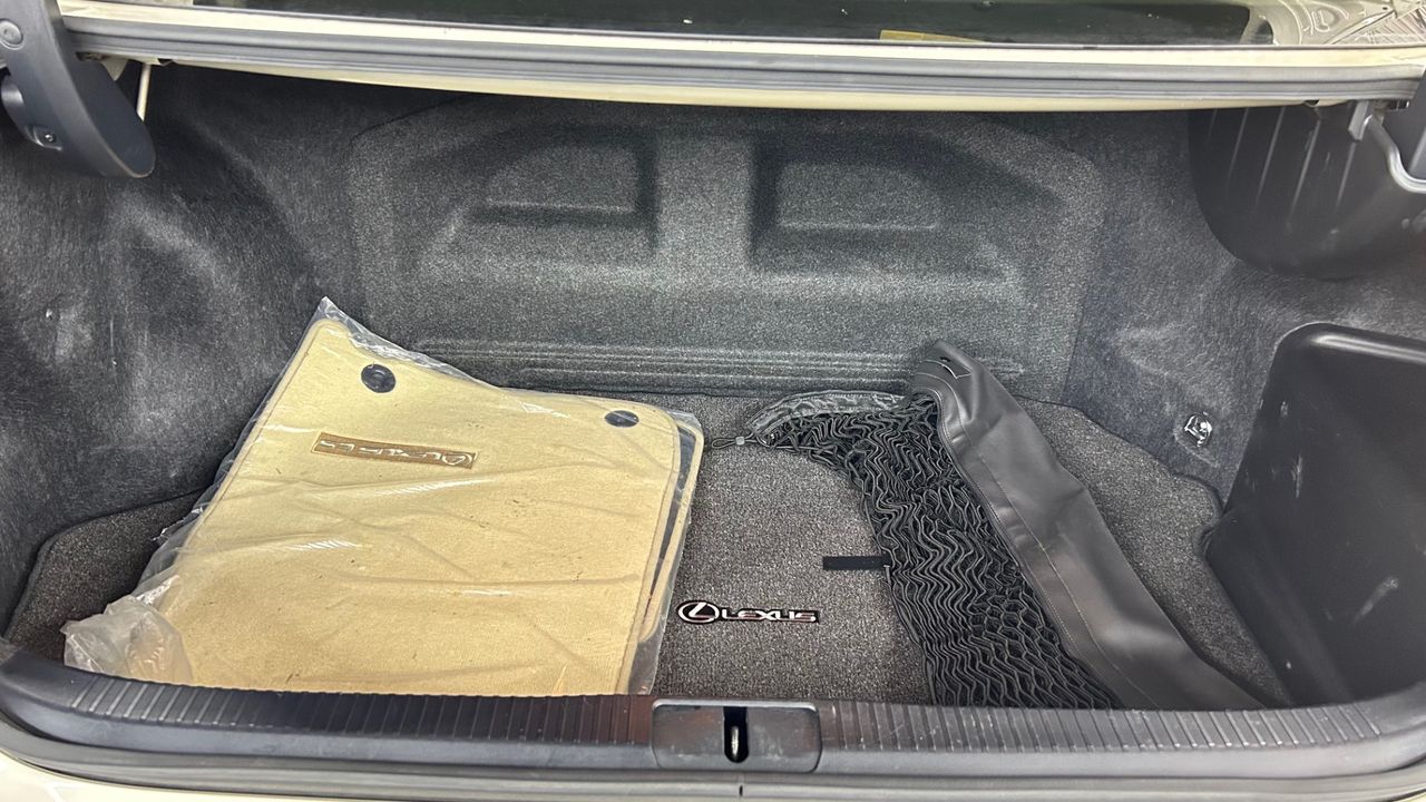 2014 Lexus ES 300h