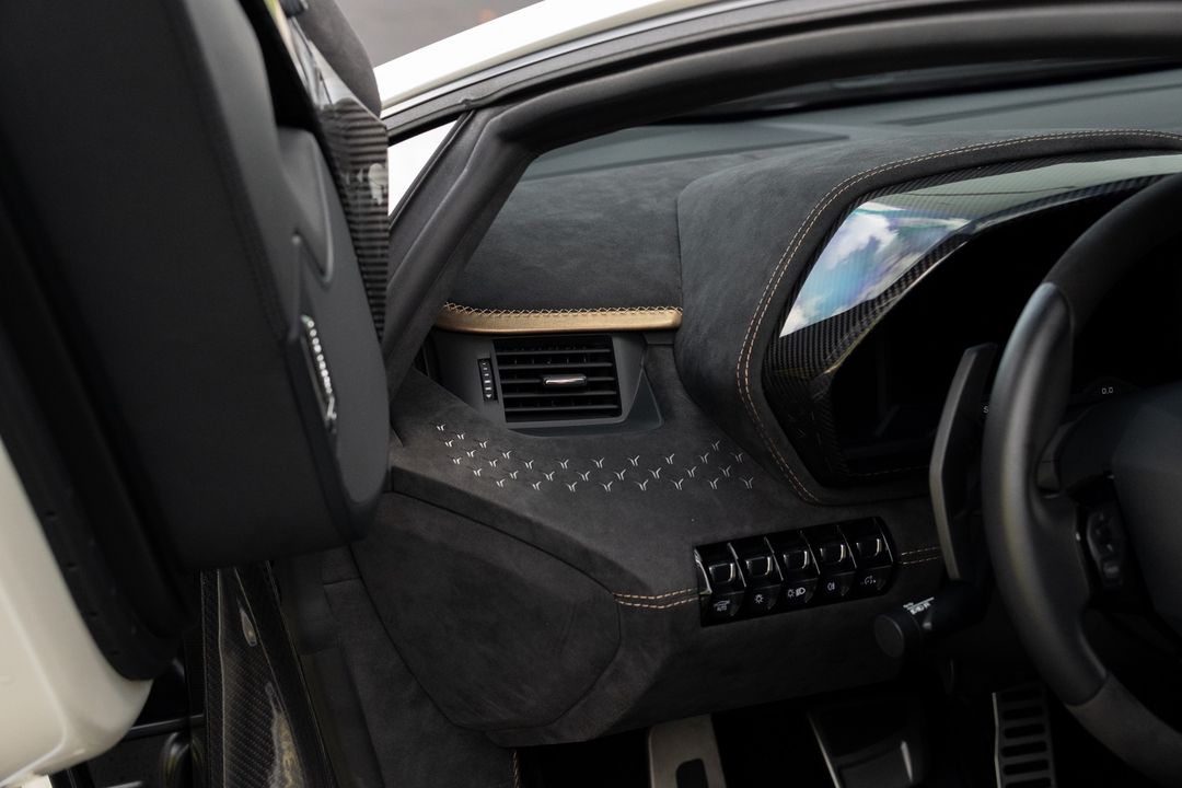 2022 Lamborghini Aventador