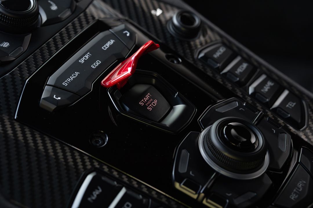 2022 Lamborghini Aventador