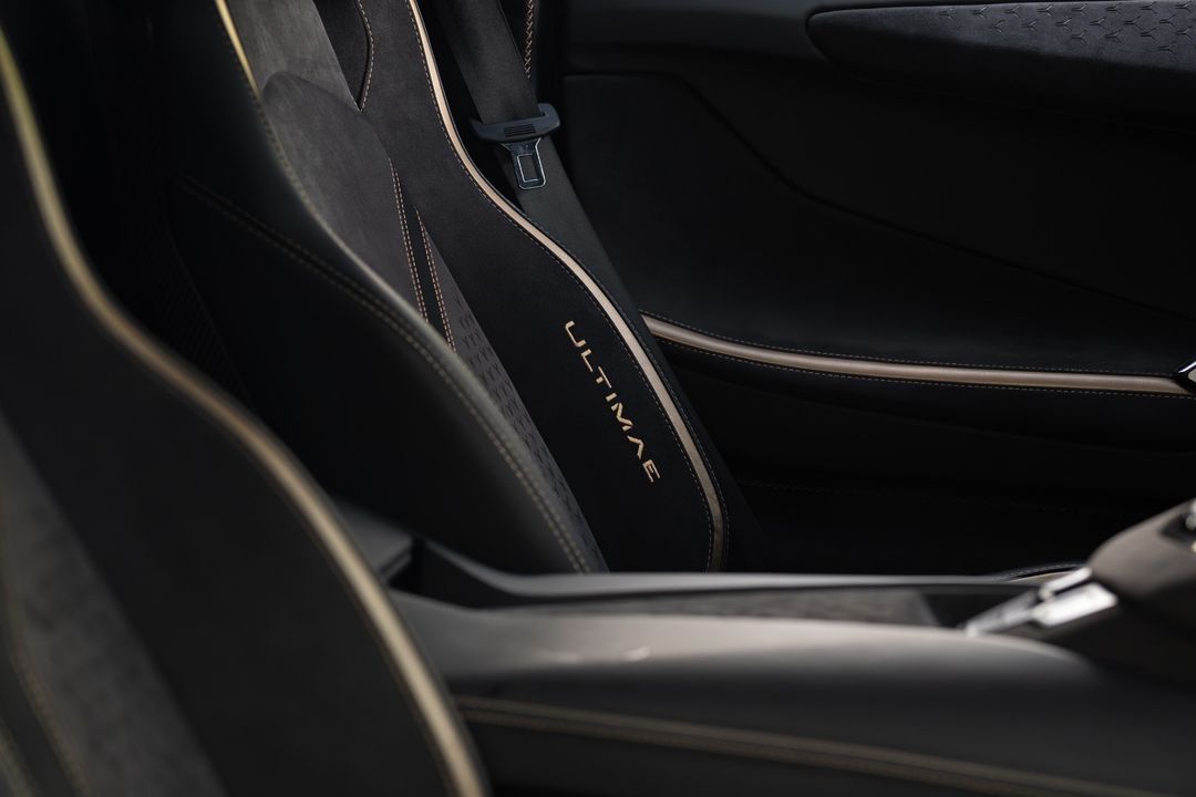 2022 Lamborghini Aventador