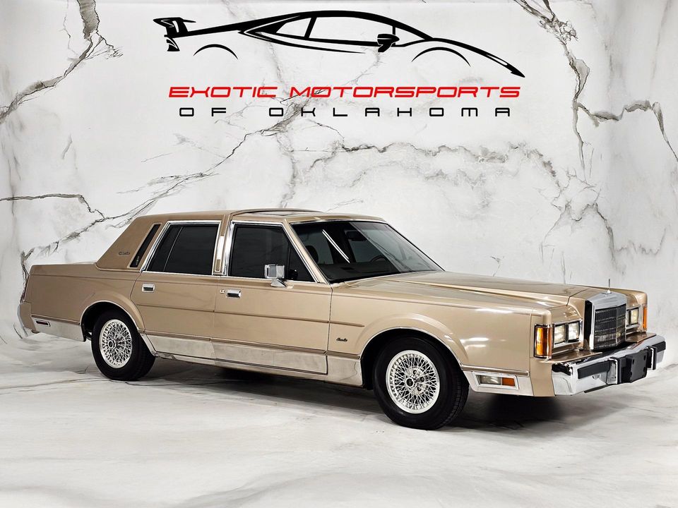 1989 Lincoln Town Car