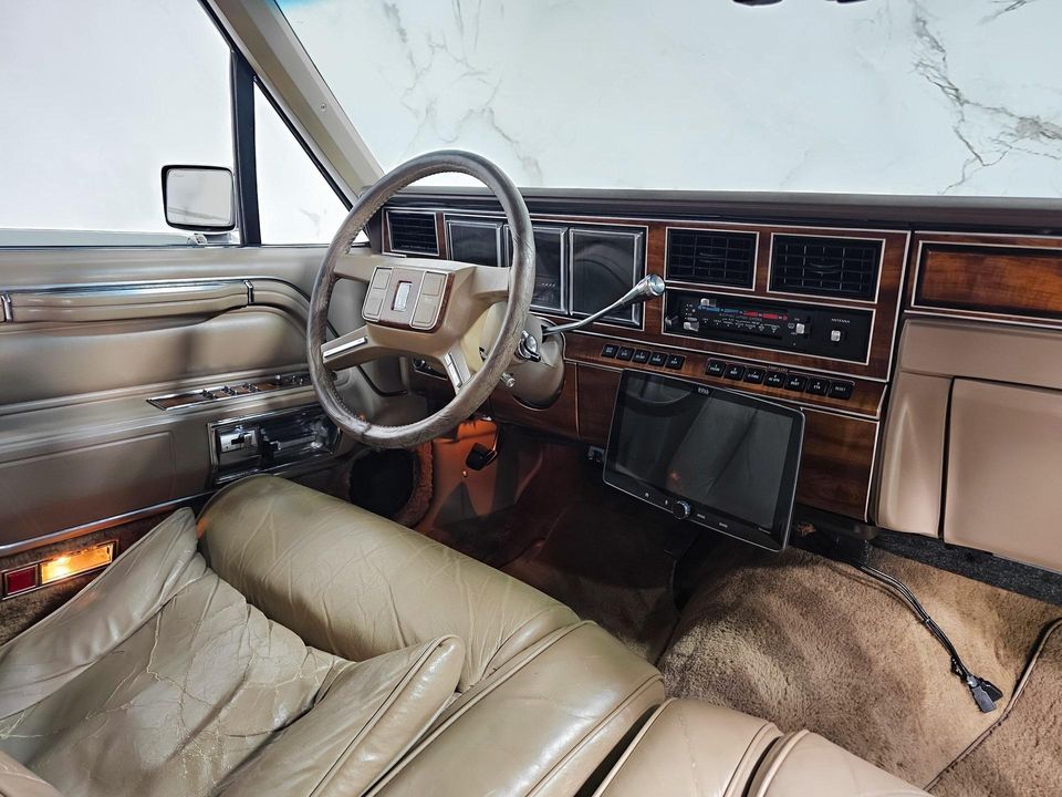 1989 Lincoln Town Car