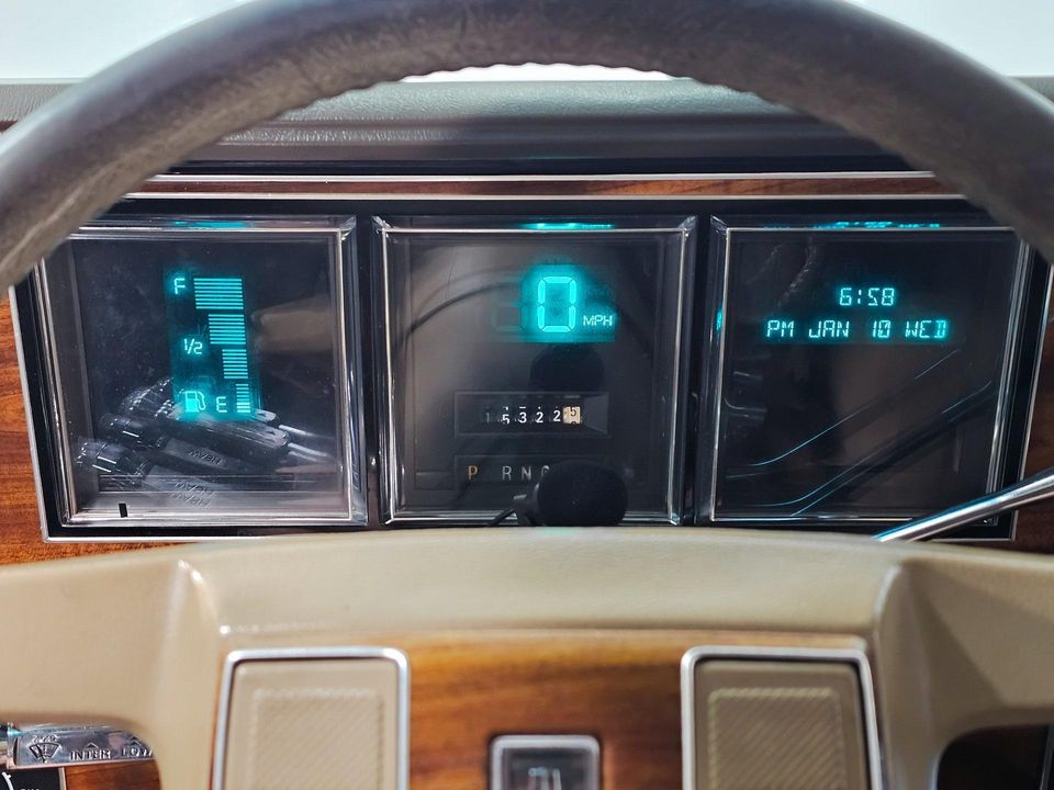 1989 Lincoln Town Car