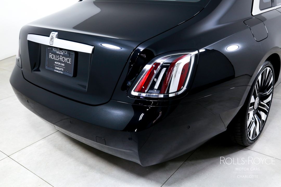 2025 Rolls-Royce Ghost