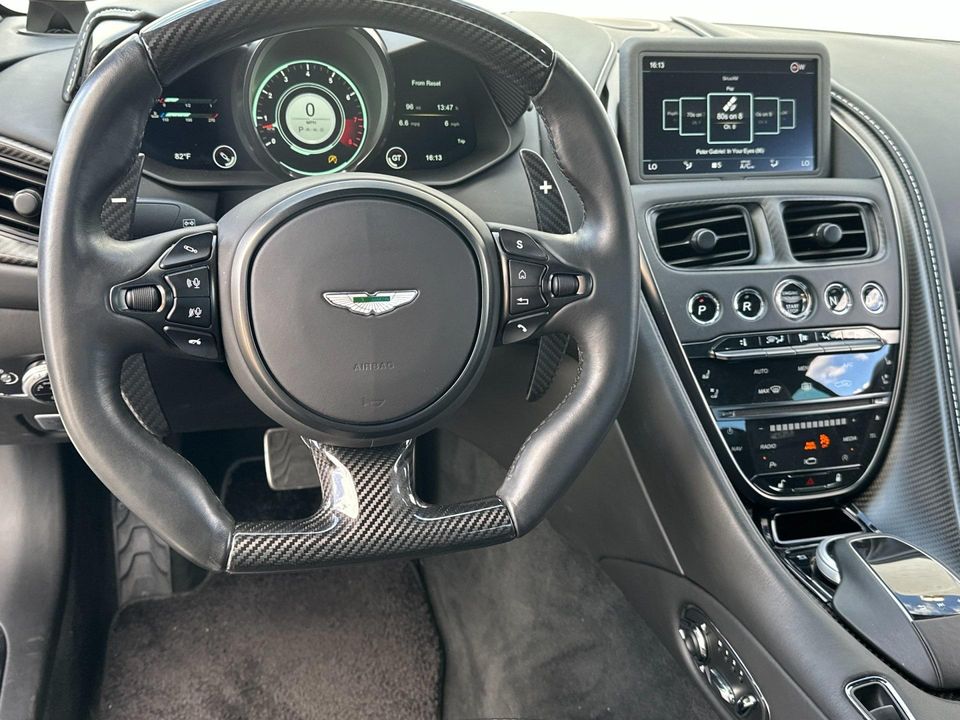 2019 Aston Martin DBS