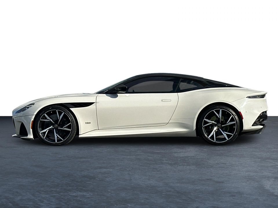 2019 Aston Martin DBS