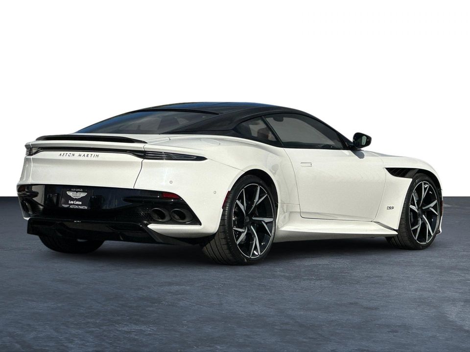 2019 Aston Martin DBS