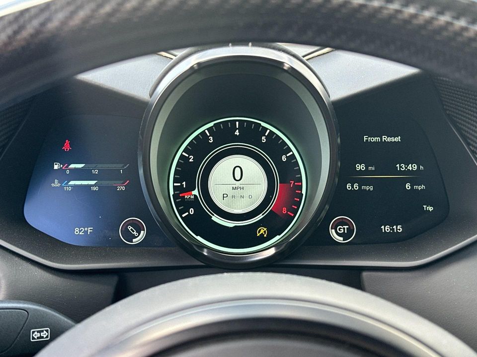 2019 Aston Martin DBS