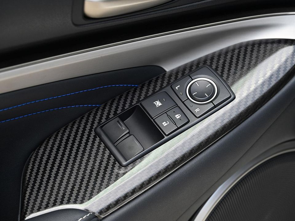 2015 LEXUS RC-F