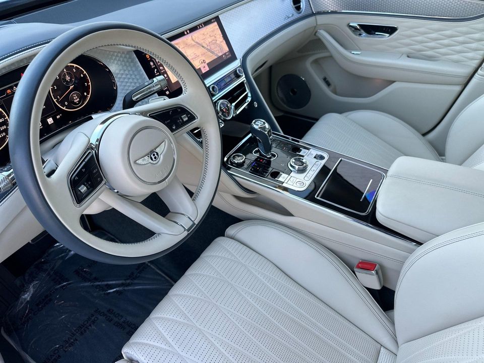 2024 Bentley Flying Spur