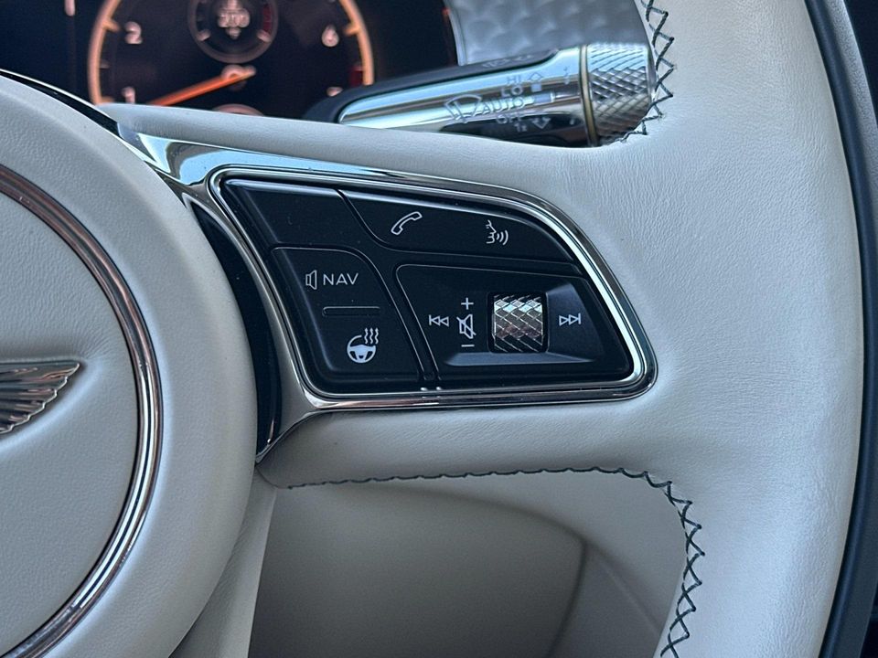 2024 Bentley Flying Spur