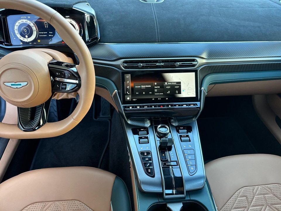 2025 Aston Martin Vanquish