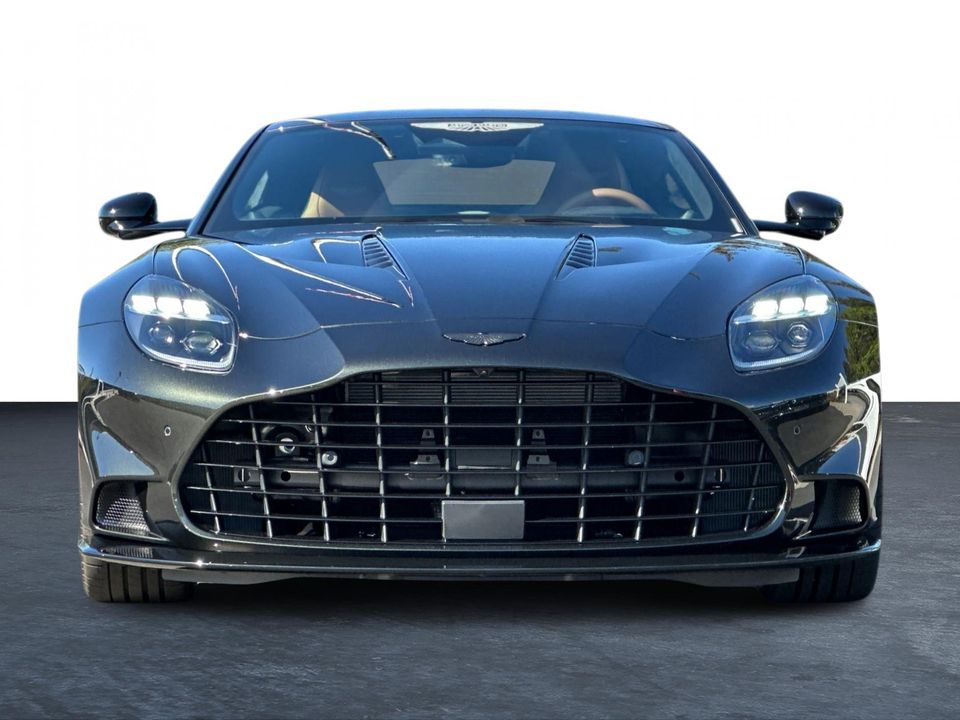 2025 Aston Martin Vanquish