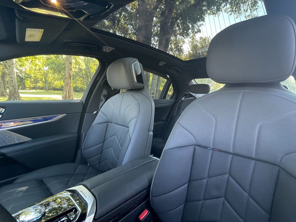 2024 BMW 760i