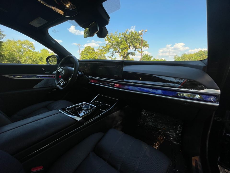2024 BMW 760i
