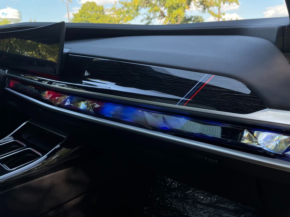 2024 BMW 760i
