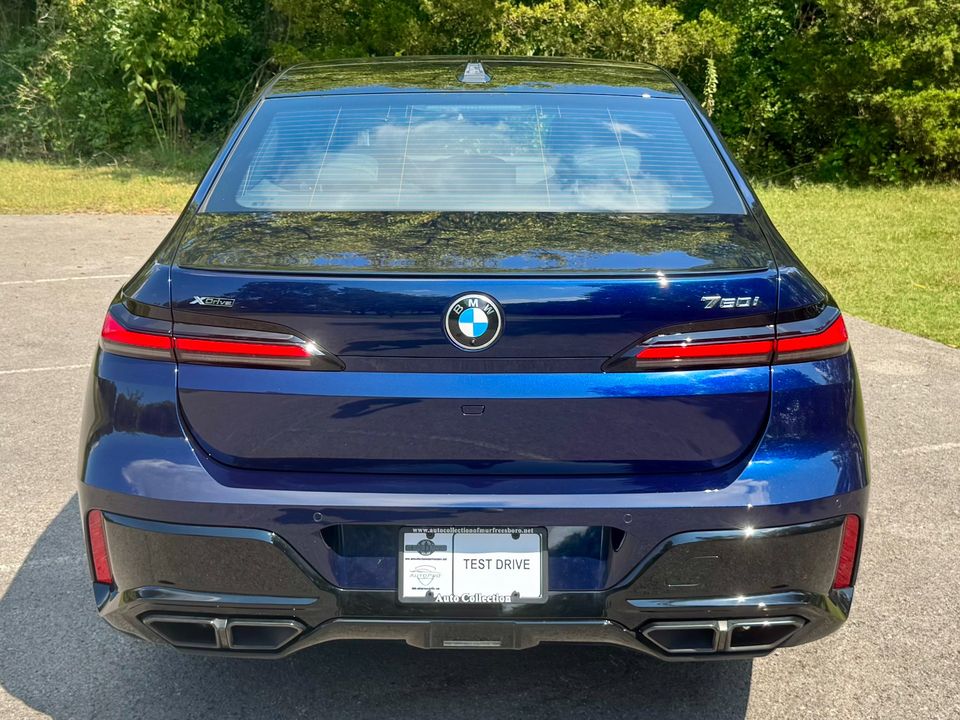 2024 BMW 760i