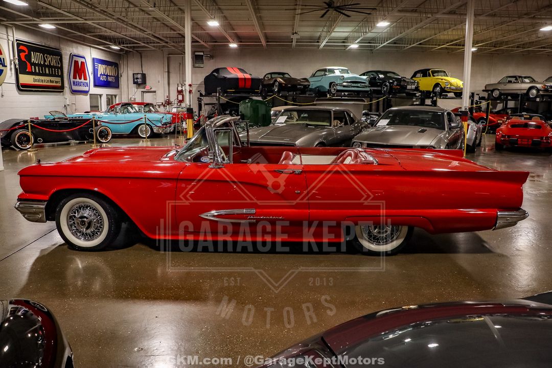 1959 Ford Thunderbird