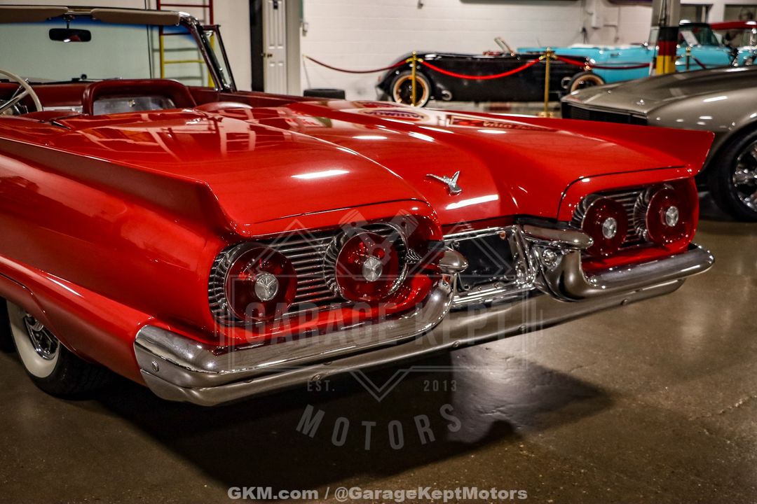 1959 Ford Thunderbird