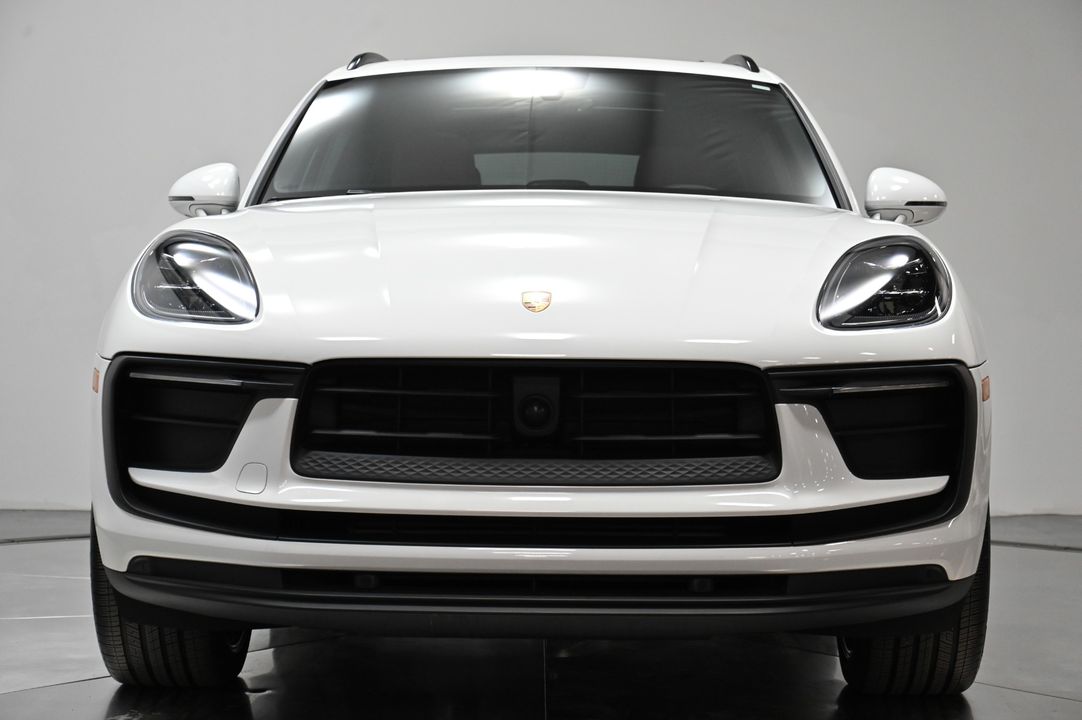 2023 Porsche Macan