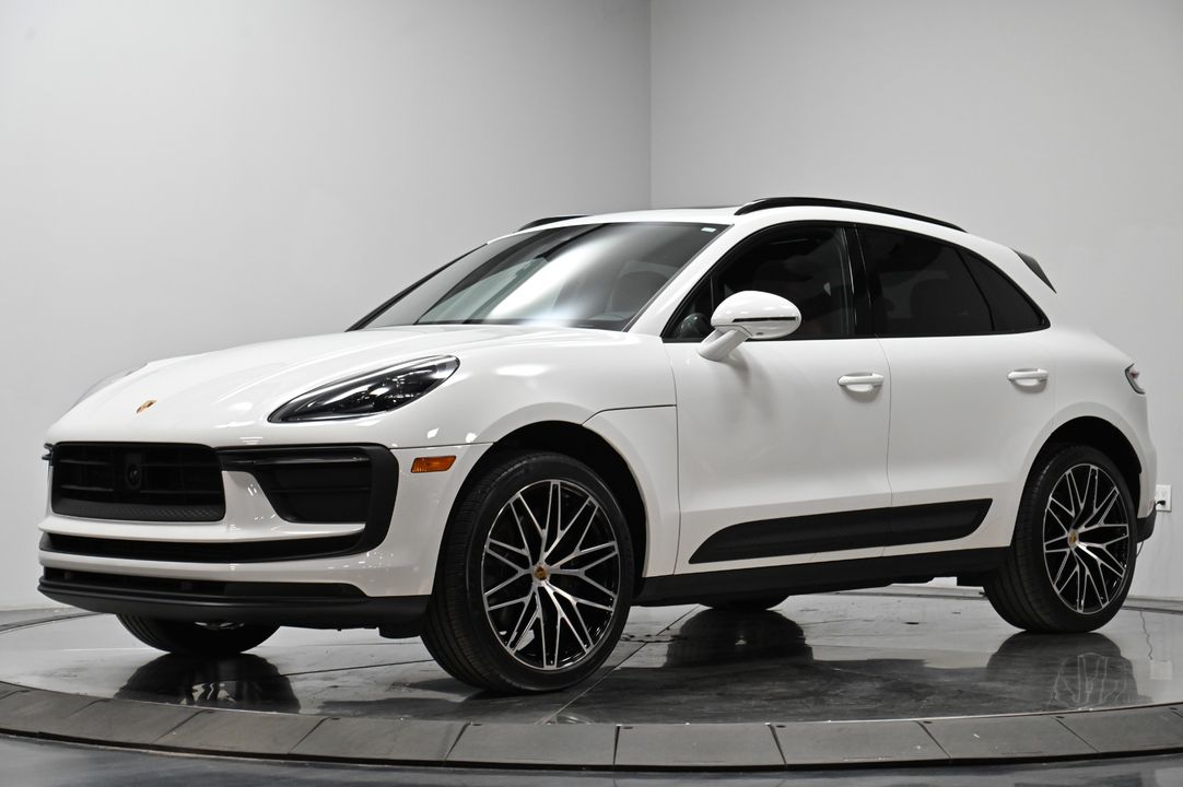 2023 Porsche Macan