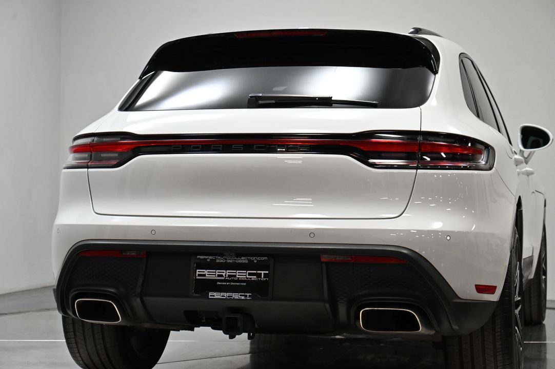 2023 Porsche Macan