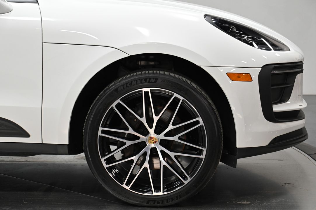2023 Porsche Macan