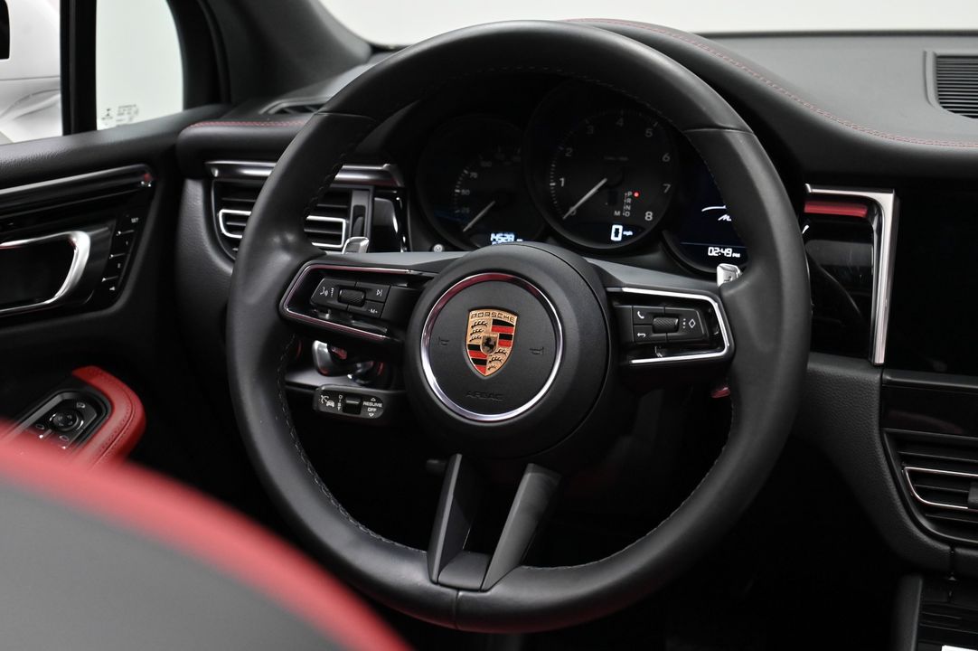 2023 Porsche Macan