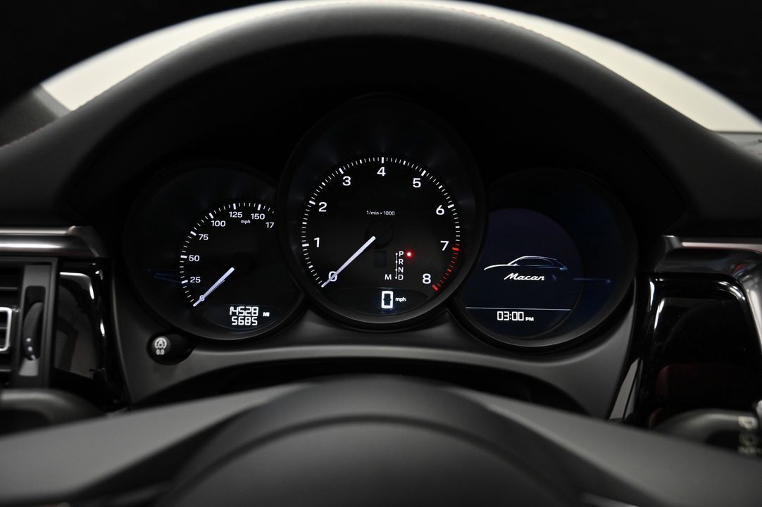 2023 Porsche Macan