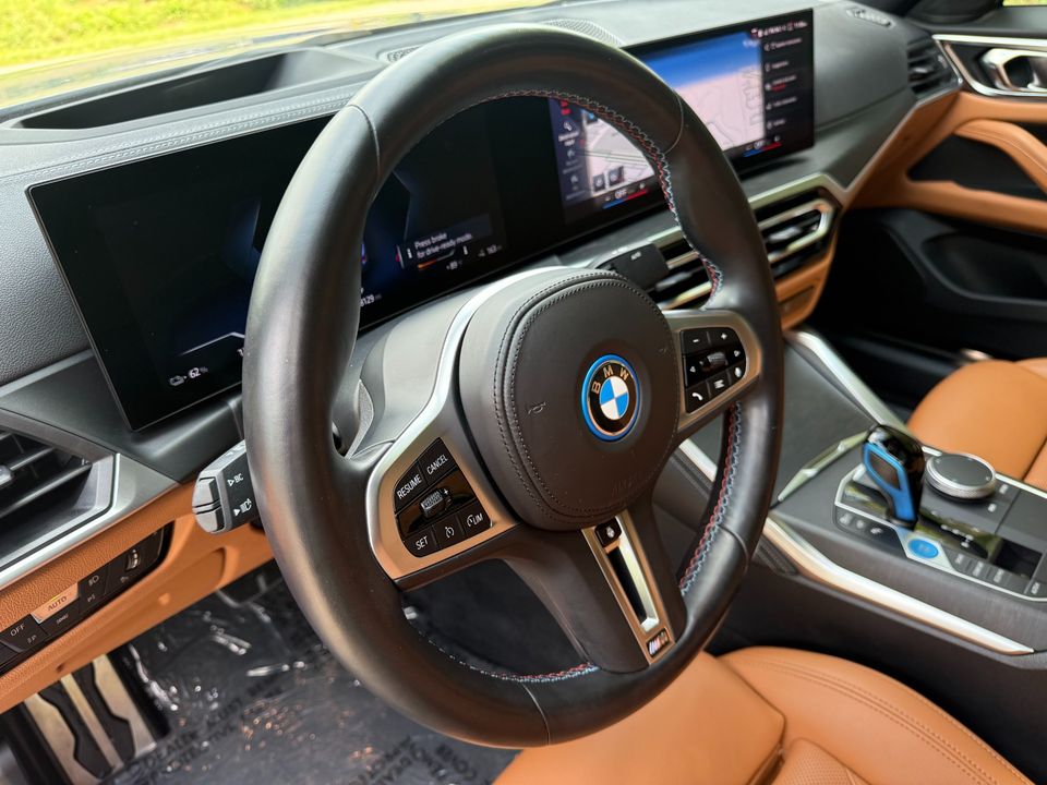 2022 BMW i4