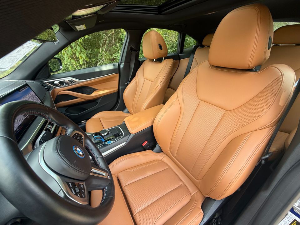 2022 BMW i4