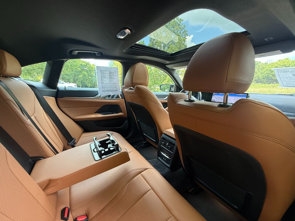 2022 BMW i4