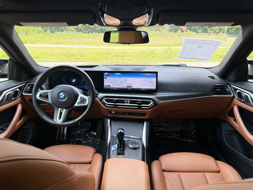 2022 BMW i4