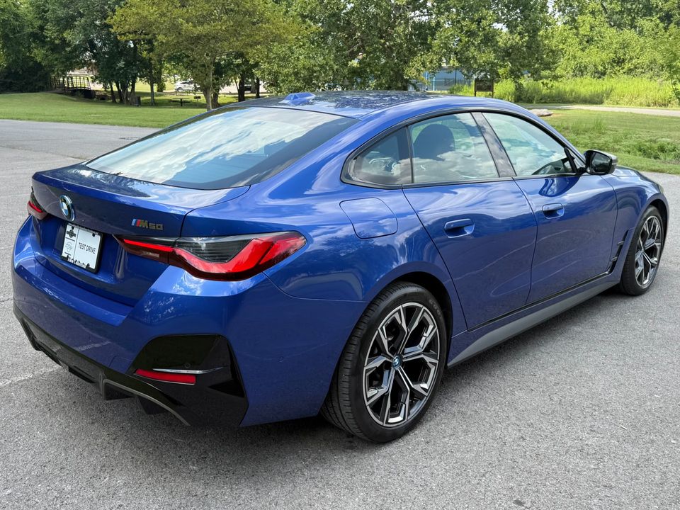 2022 BMW i4