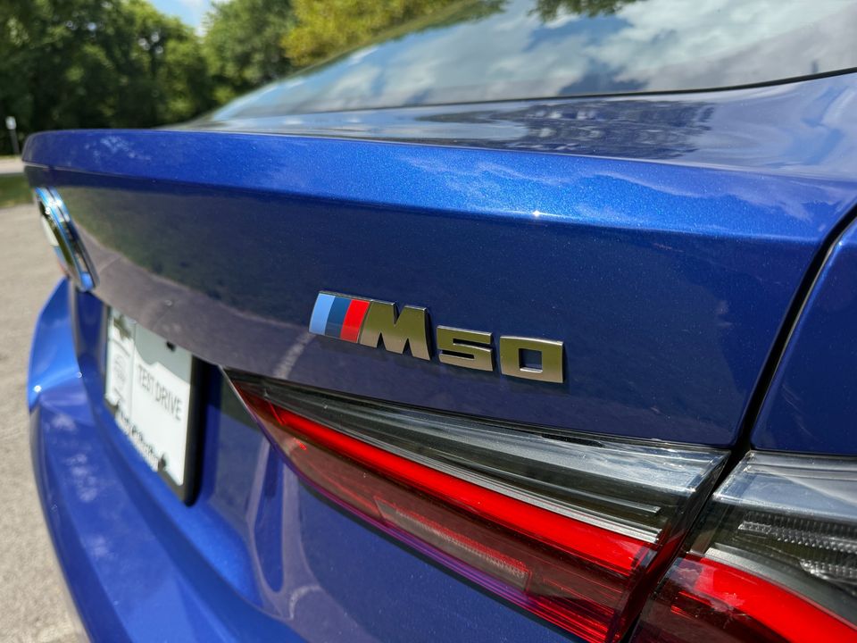 2022 BMW i4