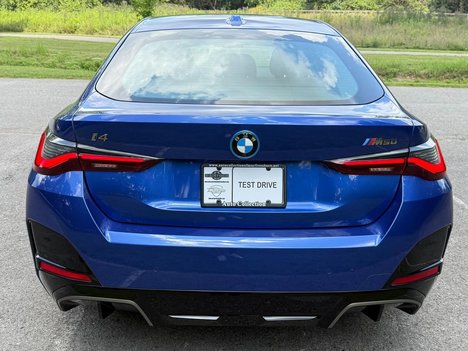 2022 BMW i4