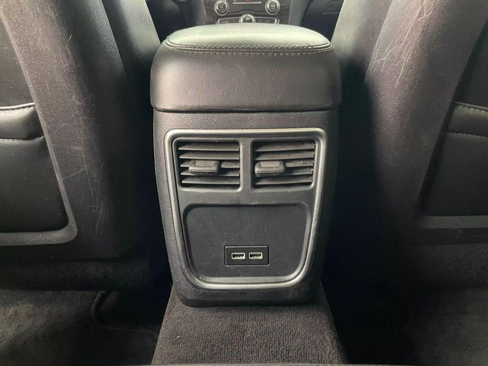 2016 Chrysler 300