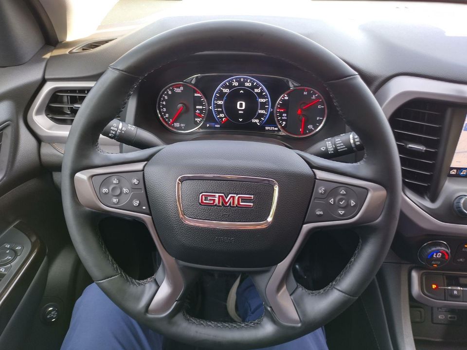 2023 GMC Acadia